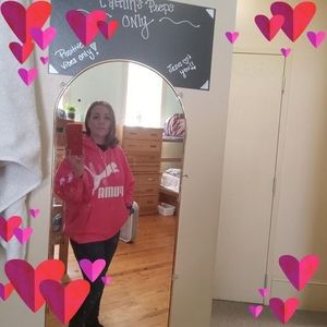 Meet your Posher, Brandi